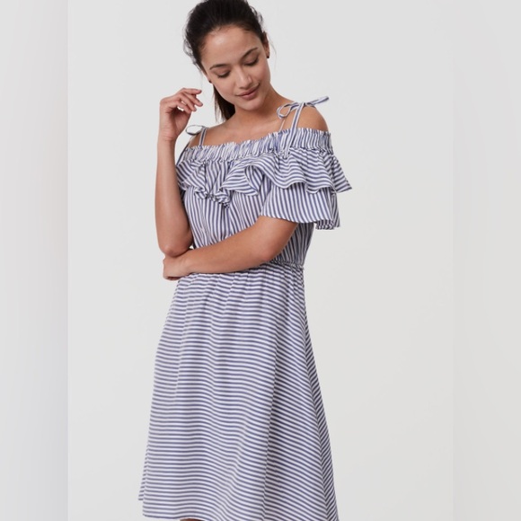 LOFT Dresses & Skirts - Ann Taylor LOFT Meadow Stripe Ruffle Dress